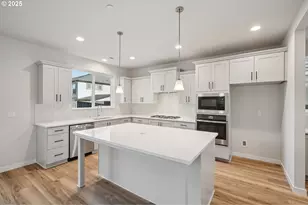 1393 N Kalani Loop, Ridgefield, WA 98642 - Photo 5