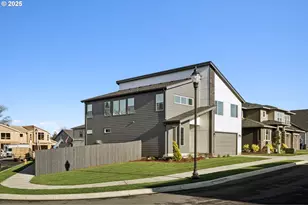 1393 N Kalani Loop, Ridgefield, WA 98642 - Photo 3