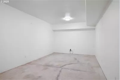 2820 36th Ave, Longview, WA 98632 - Photo 23