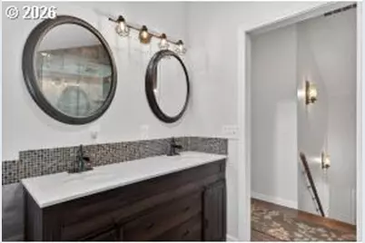 804 NE Providence Dr, Bend, OR 97701 - Photo 31