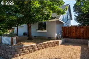 804 NE Providence Dr, Bend, OR 97701 - Photo 41