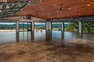 10660 SW Youngberg Hill Rd, McMinnville, OR 97128 - Photo 29