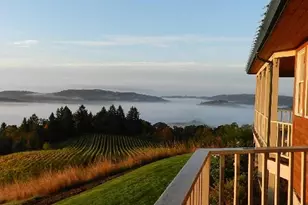 10660 SW Youngberg Hill Rd, McMinnville, OR 97128 - Photo 11