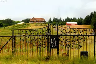 10660 SW Youngberg Hill Rd, McMinnville, OR 97128 - Photo 3