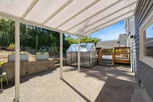 7636 SW Capitol Hill Rd, Portland, OR 97219 - Photo 43