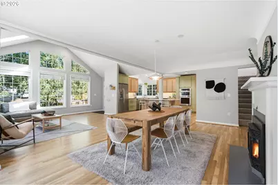 7636 SW Capitol Hill Rd, Portland, OR 97219 - Photo 9