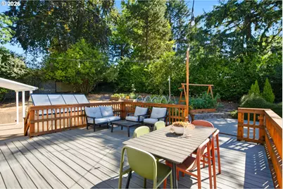 7636 SW Capitol Hill Rd, Portland, OR 97219 - Photo 39