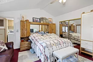 684 Bear Creek Rd, Cottage Grove, OR 97424 - Photo 27