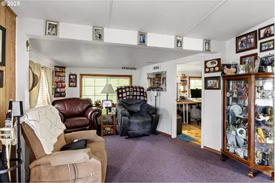 684 Bear Creek Rd, Cottage Grove, OR 97424 - Photo 15