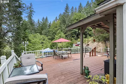 684 Bear Creek Rd, Cottage Grove, OR 97424 - Photo 9