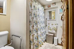 684 Bear Creek Rd, Cottage Grove, OR 97424 - Photo 31