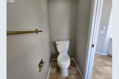 28501 SW Meadows Loop, Wilsonville, OR 97070 - Photo 29