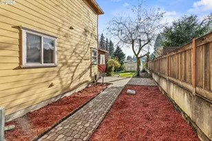 32898 SW Keys Landing Way, Scappoose, OR 97056 - Photo 23