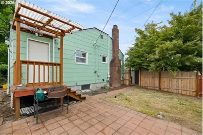 2132 SE Reedway St, Portland, OR 97202 - Photo 29