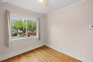 2132 SE Reedway St, Portland, OR 97202 - Photo 11