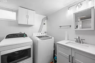 2132 SE Reedway St, Portland, OR 97202 - Photo 27