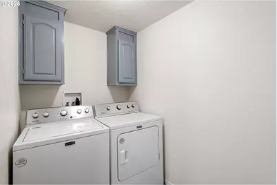 3355 N Delta Hwy #160, Eugene, OR 97408 - Photo 27