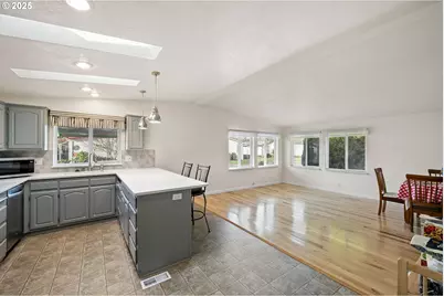 3355 N Delta Hwy #160, Eugene, OR 97408 - Photo 13