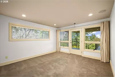 4260 SW Council Crest Dr, Portland, OR 97239 - Photo 39