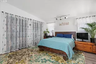 4055 Royal Ave, Eugene, OR 97402 - Photo 9