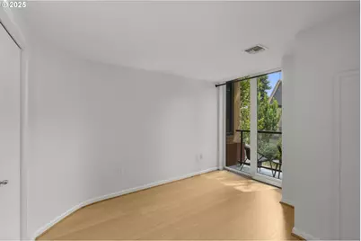 1620 NE Broadway St #232, Portland, OR 97232 - Photo 21