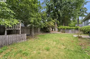 21171 SW Dana Ct, Beaverton, OR 97003 - Photo 39