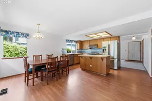 21171 SW Dana Ct, Beaverton, OR 97003 - Photo 21