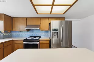 21171 SW Dana Ct, Beaverton, OR 97003 - Photo 15