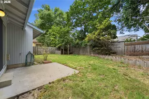 21171 SW Dana Ct, Beaverton, OR 97003 - Photo 37