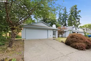 21171 SW Dana Ct, Beaverton, OR 97003 - Photo 3