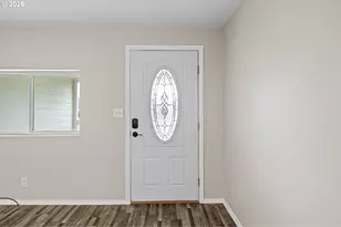 71 SE Ronald St, Winston, OR 97496 - Photo 7