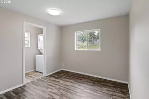 71 SE Ronald St, Winston, OR 97496 - Photo 15