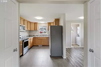 71 SE Ronald St, Winston, OR 97496 - Photo 11