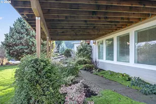 32333 SW Laurel Rd, Hillsboro, OR 97123 - Photo 35
