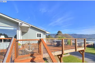 19 Otter Ter, Brookings, OR 97415 - Photo 35