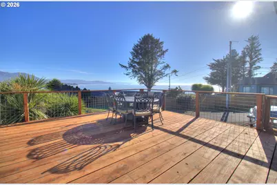 19 Otter Ter, Brookings, OR 97415 - Photo 37