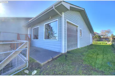 19 Otter Ter, Brookings, OR 97415 - Photo 29