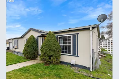 936 Honey Do St, The Dalles, OR 97058 - Photo 1