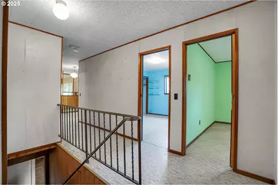 5910 W A St, West Linn, OR 97068 - Photo 25