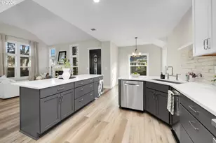 1591 NE 61st Ave, Hillsboro, OR 97124 - Photo 11