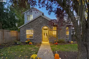 1591 NE 61st Ave, Hillsboro, OR 97124 - Photo 3