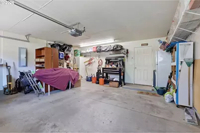 6679 NE Rosebay Dr, Hillsboro, OR 97124 - Photo 37