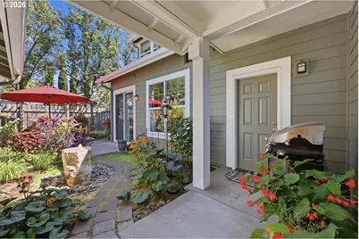 6679 NE Rosebay Dr, Hillsboro, OR 97124 - Photo 35