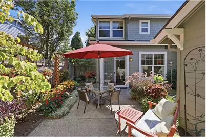 6679 NE Rosebay Dr, Hillsboro, OR 97124 - Photo 33