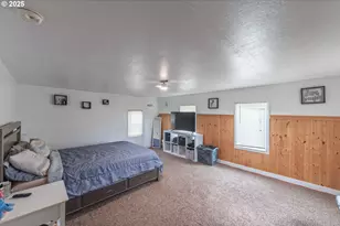 3236 Sheridan Ave, North Bend, OR 97459 - Photo 15