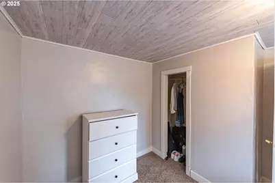 3236 Sheridan Ave, North Bend, OR 97459 - Photo 17