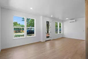 2909 SE 73rd Ave, Portland, OR 97206 - Photo 3