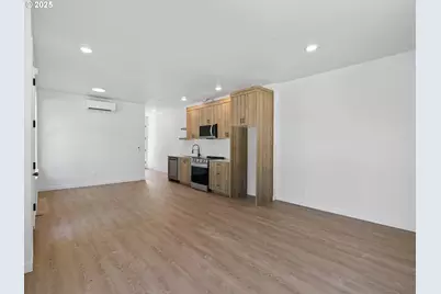 2909 SE 73rd Ave #1, Portland, OR 97206 - Photo 5