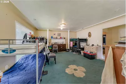 15705 SE Powell Blvd, Portland, OR 97236 - Photo 13