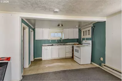 15705 SE Powell Blvd, Portland, OR 97236 - Photo 33